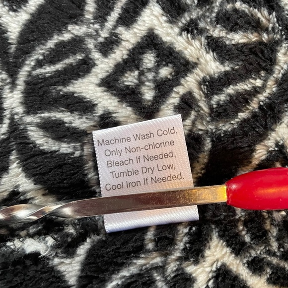 Vera Bradley Bathrobe Hooded Pockets Plush Comfy Cozy Warm Black White L/XL - Picture 4 of 7